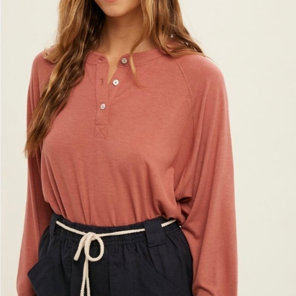 Long Sleeve Loose Top With Buttons